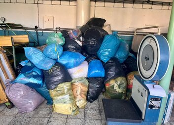 Humanitární sbírka šatstva podzim 2024